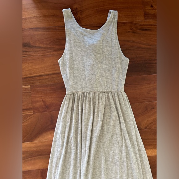 Florencia Arias tan/gold maxi dress size L - Picture 7 of 7